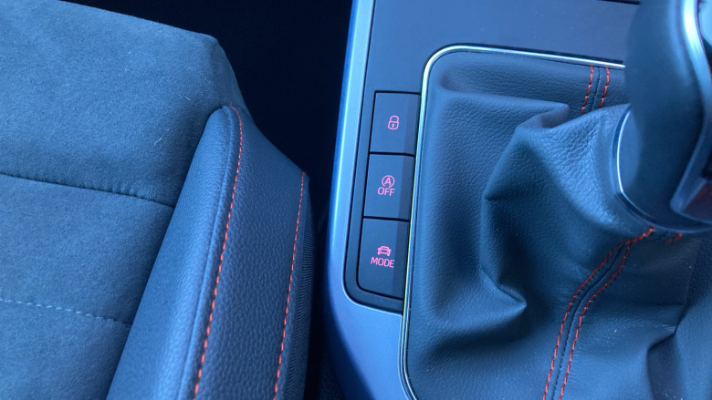 SEAT Arona 1.0 TSI 110 FR Sport 5dr Petrol Hatchback